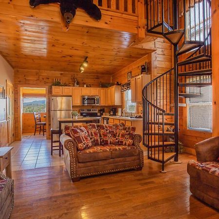 Villa Bear Claw - Bear Claw Retreat In Pigeon Forge! Extérieur photo