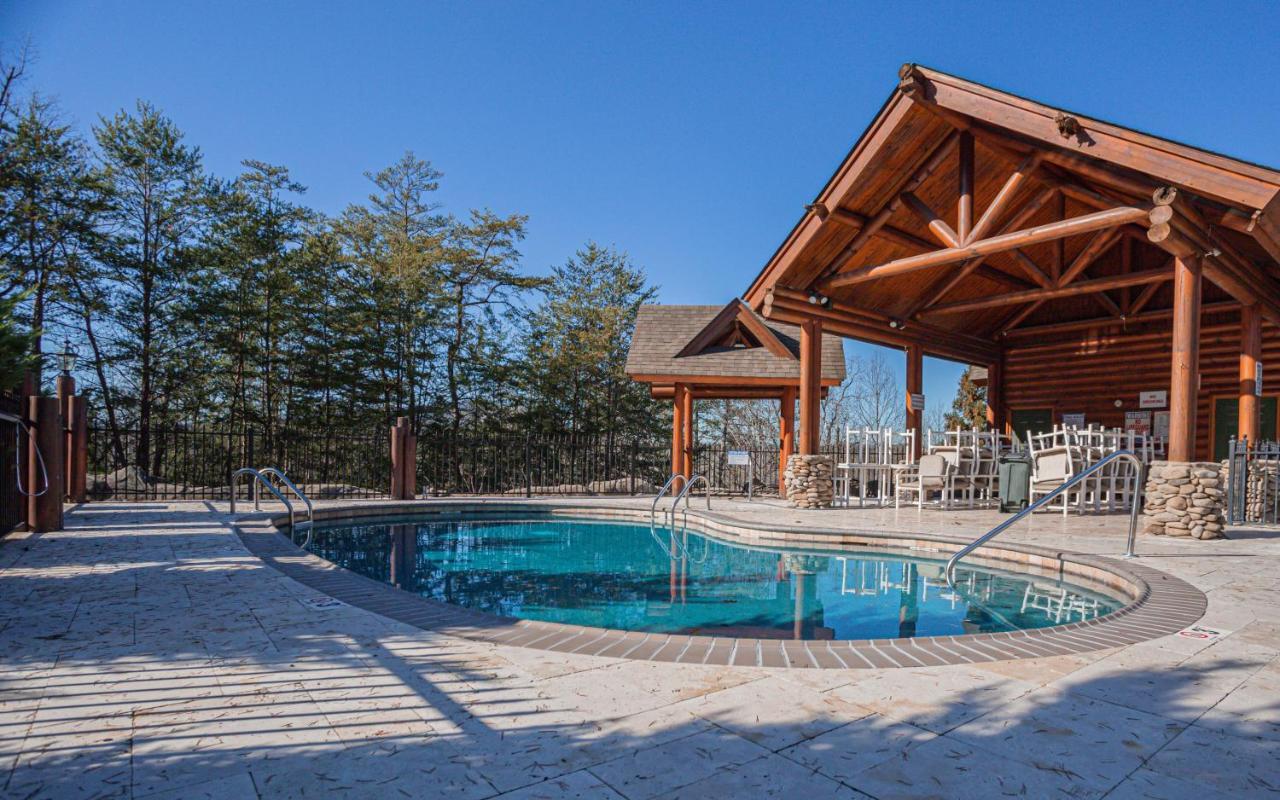 Villa Bear Claw - Bear Claw Retreat In Pigeon Forge! Extérieur photo